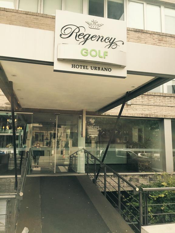 Regency Golf - Hotel Urbano Монтевидео Екстериор снимка